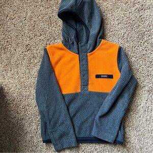 Boys Columbia sweater size 4/5 XXS